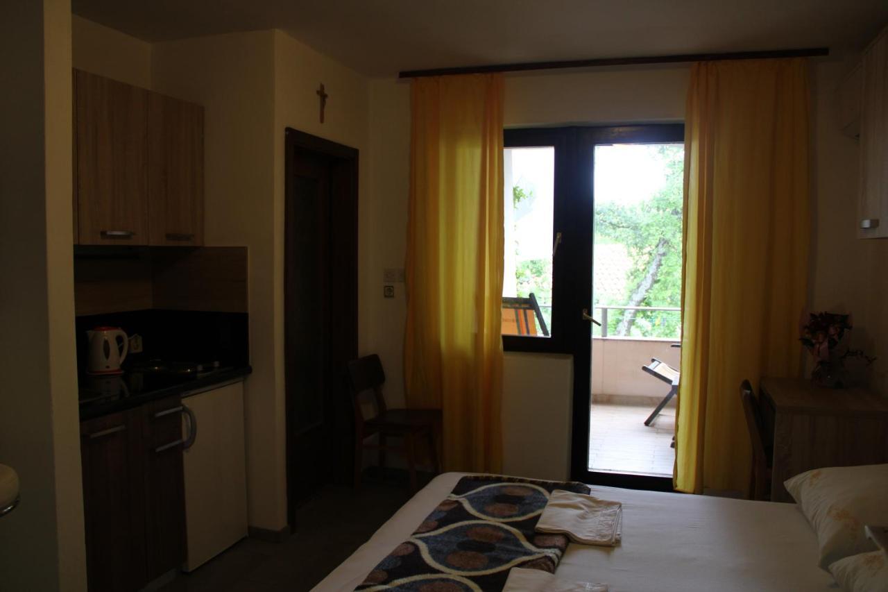 Studio Apartman Stefanija Selce Extérieur photo