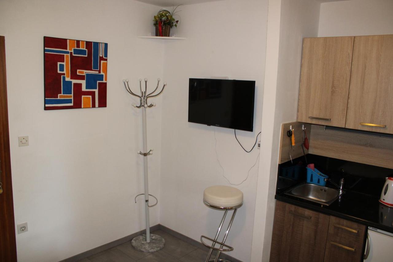 Studio Apartman Stefanija Selce Extérieur photo
